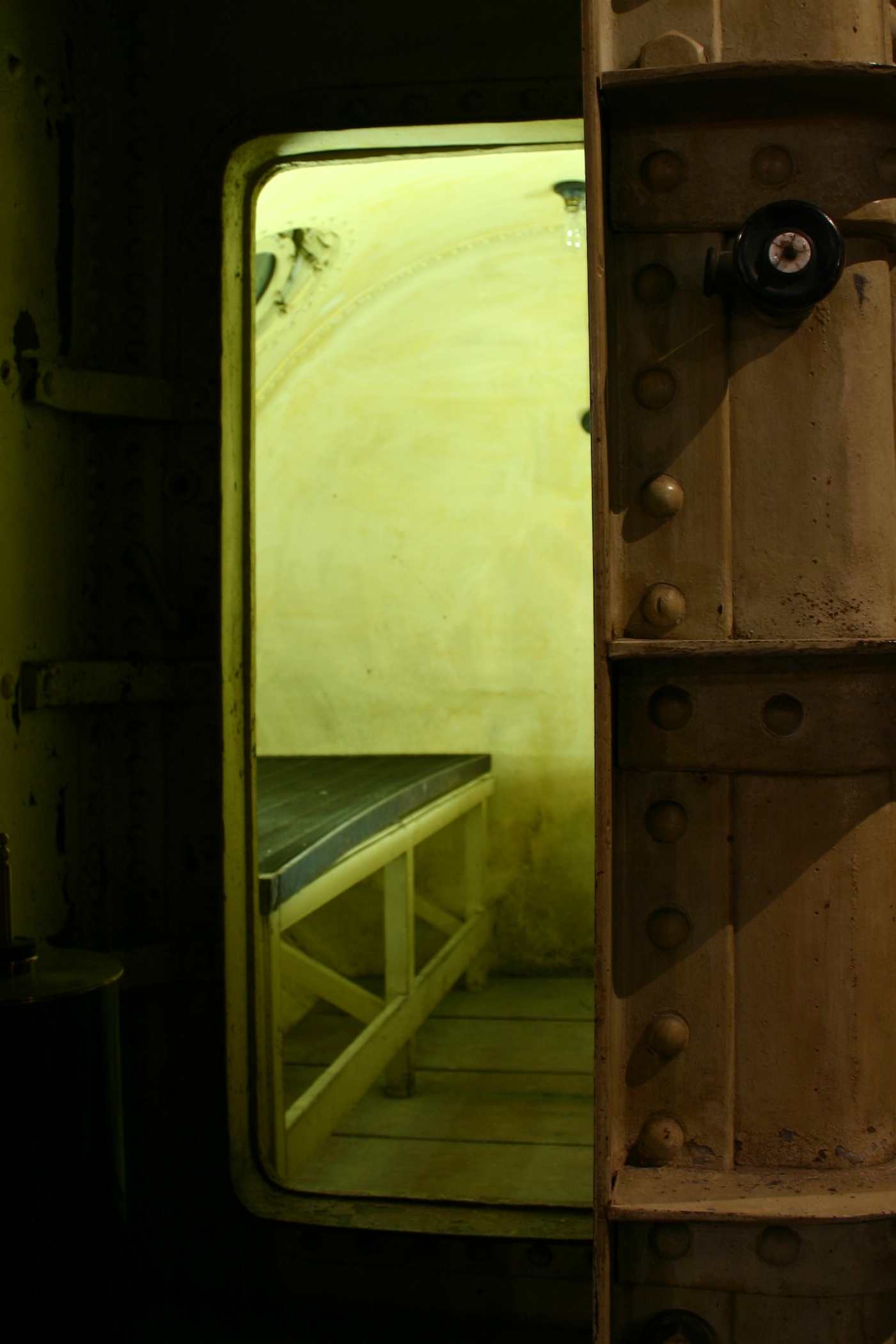 Carlo Forlanini's hyperbaric chamber, Museo per la Storia dell'Università, Pavia - 03.JPG